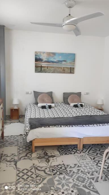 Precioso Apartamento Con A/A En Ruzafa Con Terracita Privada Y Acceso A Un Jardin, Para 2-3 Personas Valencia Kültér fotó