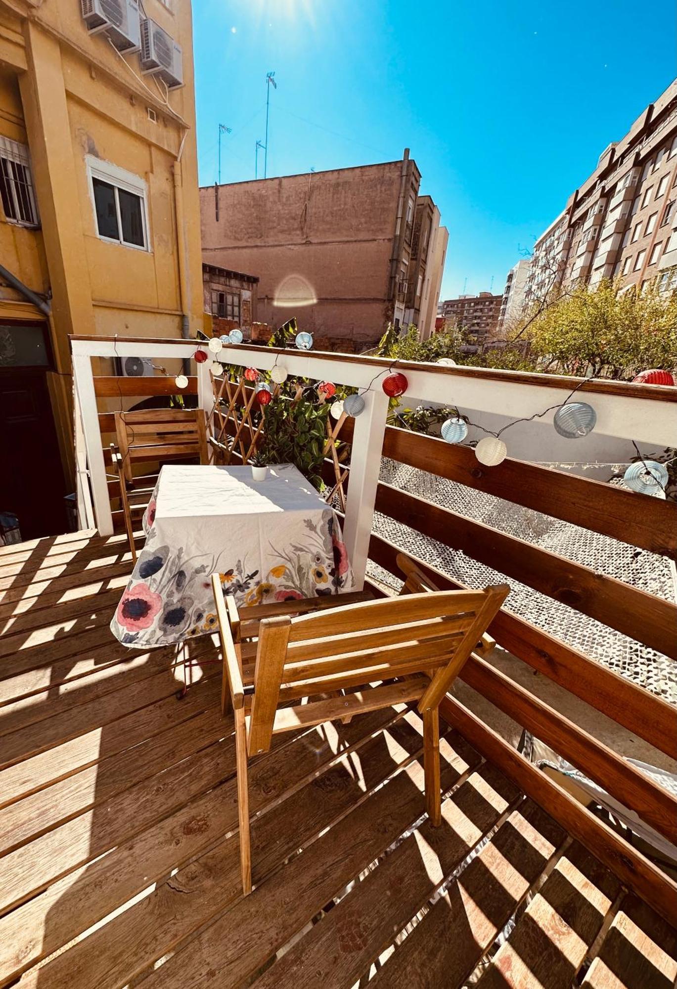 Precioso Apartamento Con A/A En Ruzafa Con Terracita Privada Y Acceso A Un Jardin, Para 2-3 Personas Valencia Kültér fotó