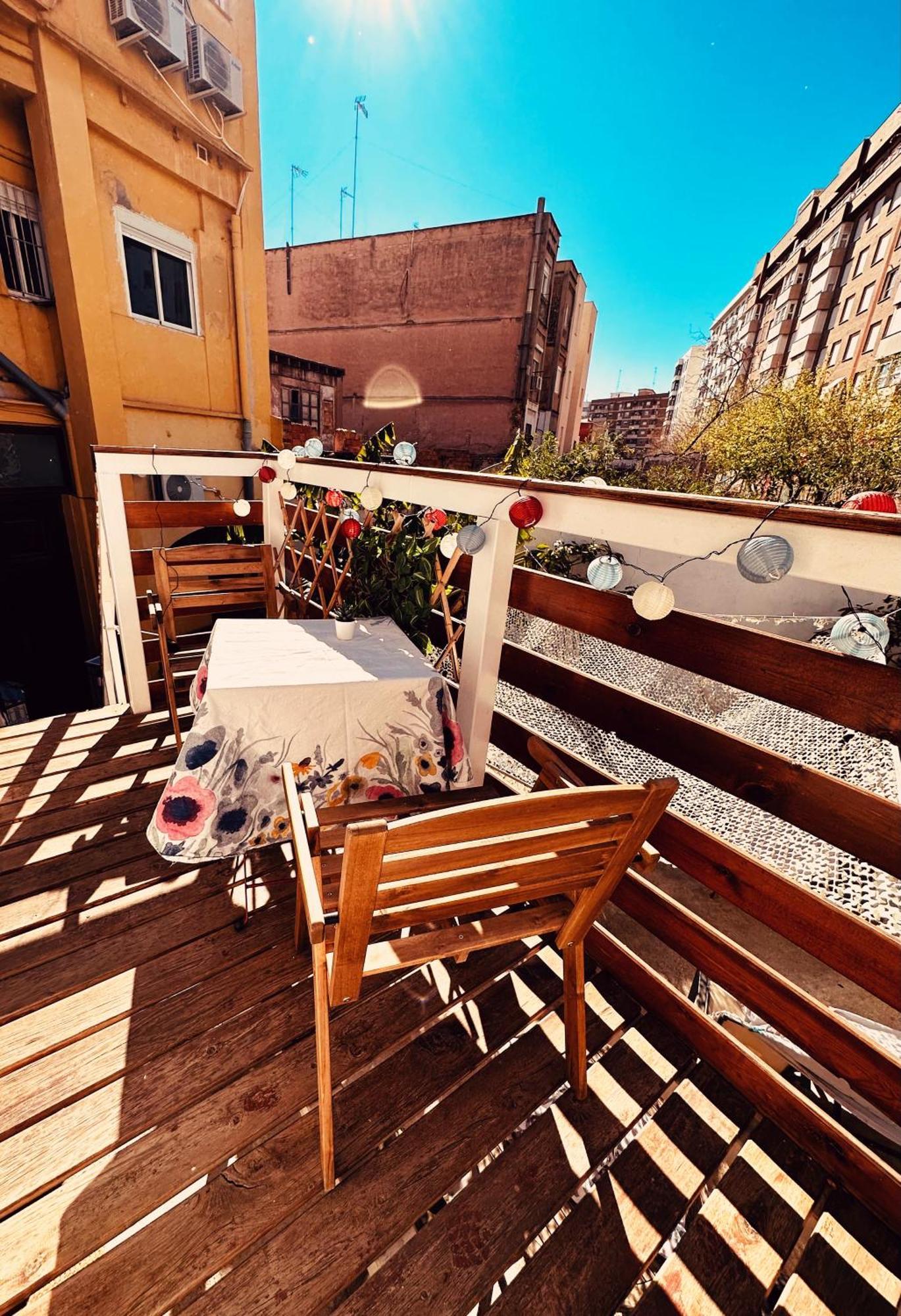 Precioso Apartamento Con A/A En Ruzafa Con Terracita Privada Y Acceso A Un Jardin, Para 2-3 Personas Valencia Kültér fotó